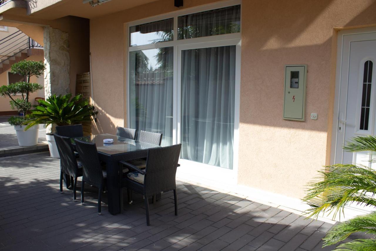 Apartments Villa Jelena Vodice Buitenkant foto
