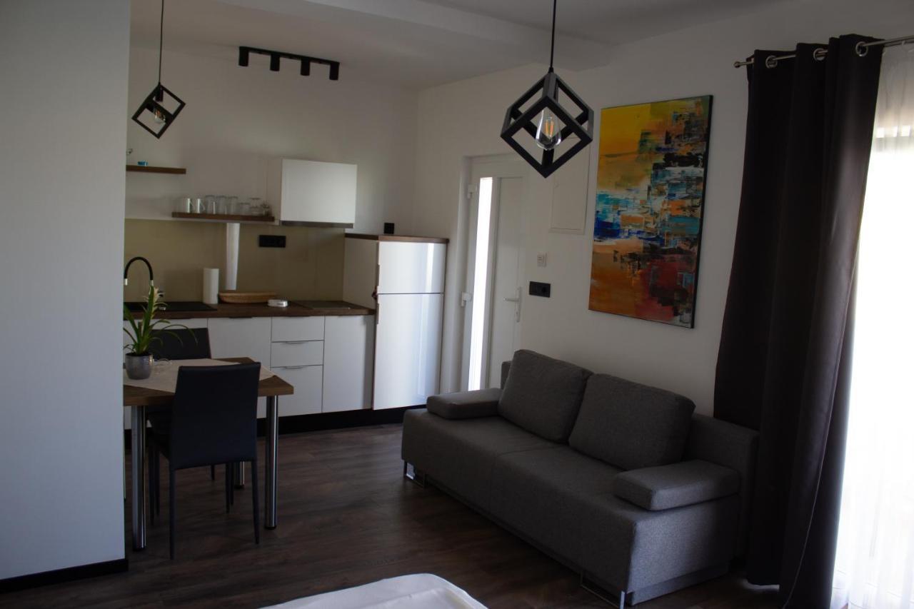 Apartments Villa Jelena Vodice Buitenkant foto