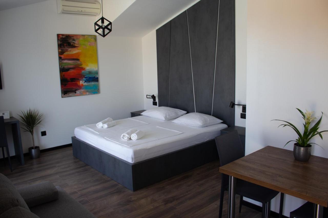 Apartments Villa Jelena Vodice Buitenkant foto