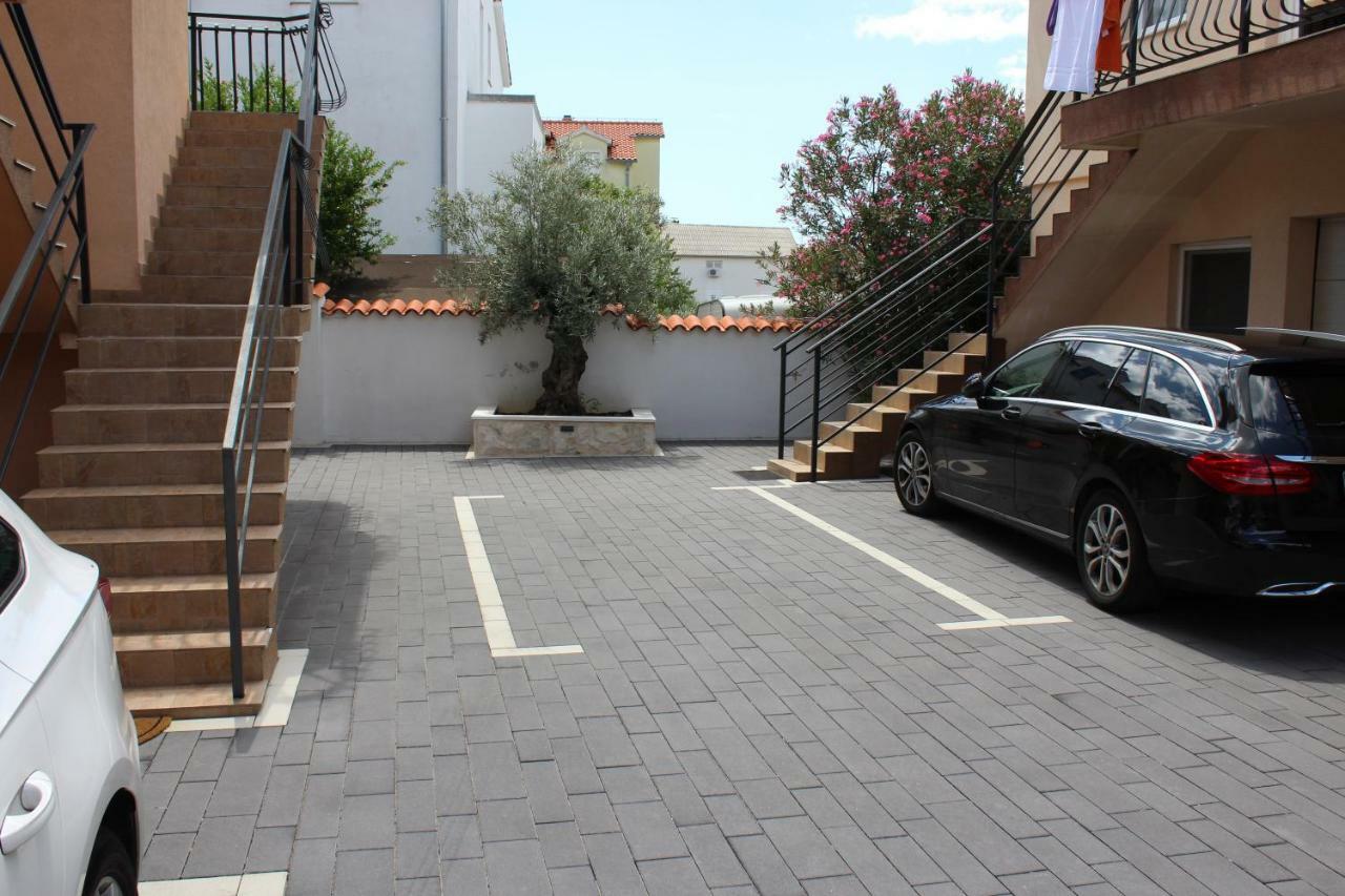 Apartments Villa Jelena Vodice Buitenkant foto